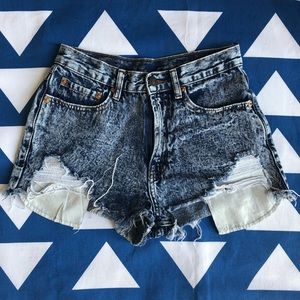 Signature8 denim shorts
